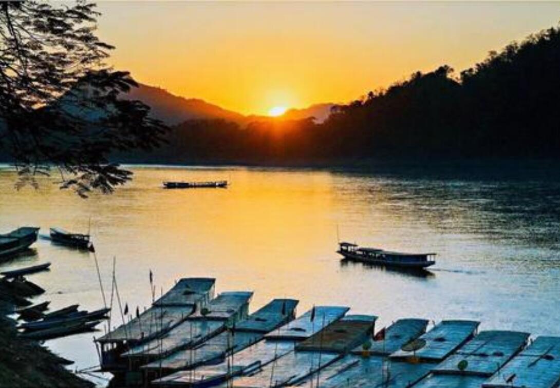 老挝湄公河.jpg